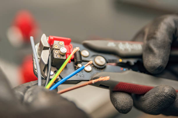 Best Circuit Breaker Repair  in Mesa Del Caballo, AZ